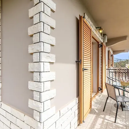 Ithaki Aparthotel 3*